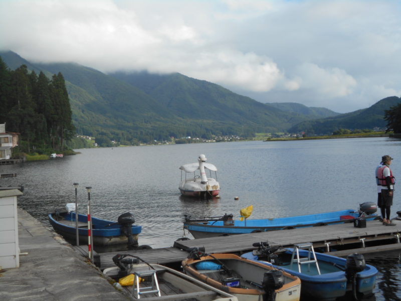 9月６日木崎湖ワカサギ釣り In大町 バス釣りの人も沢山 駐車場も平日なのに満車 株式会社dmc